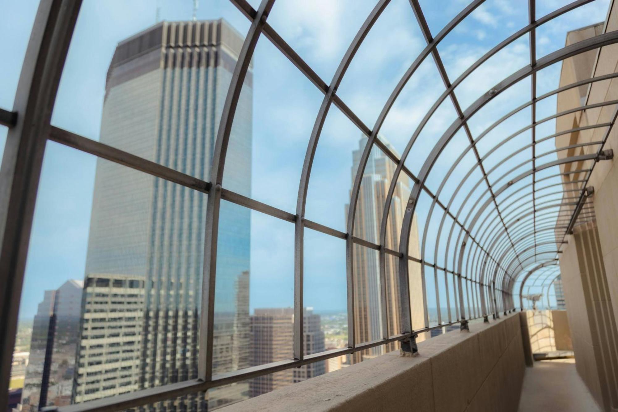 W Minneapolis - The Foshay מראה חיצוני תמונה